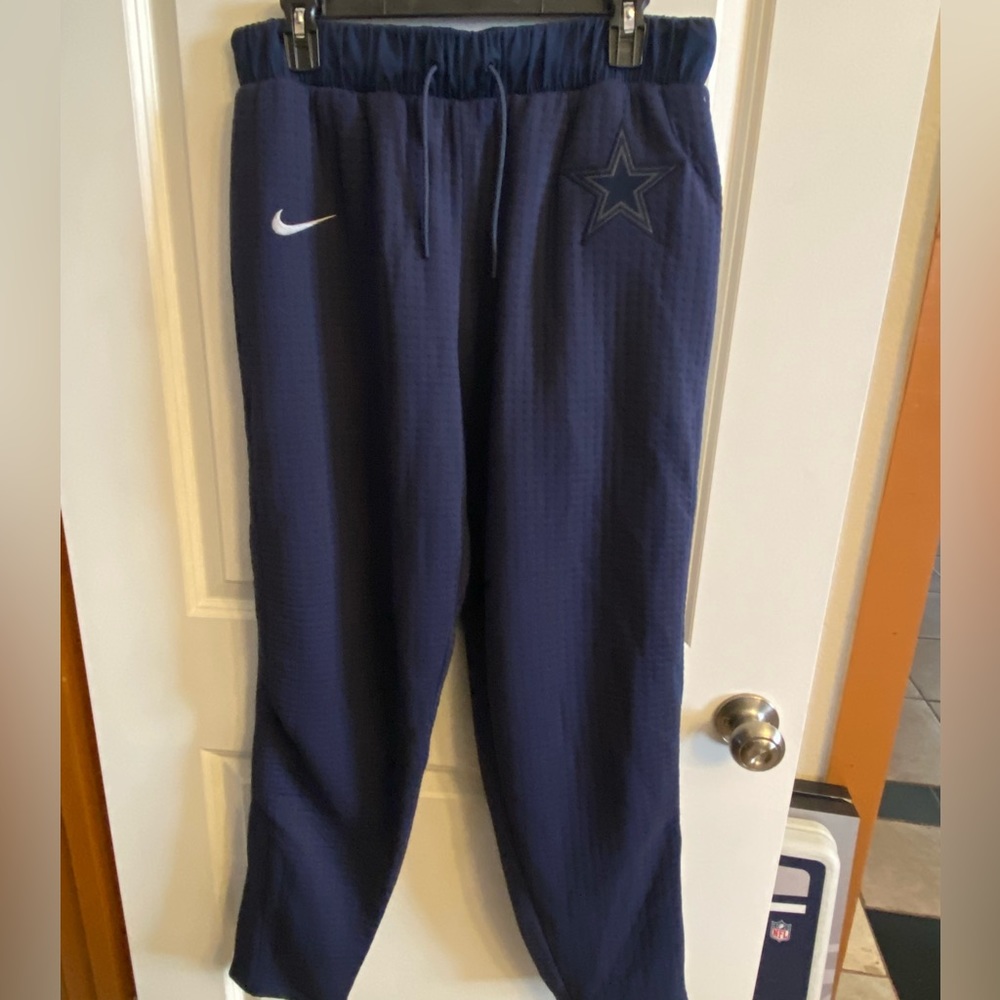 NWOT Men’s Nike Dallas Cowboys Bottoms